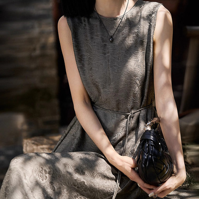 真丝提花花萝裙子 桑蚕丝绸缎系带收腰无袖连衣裙 背心裙女装