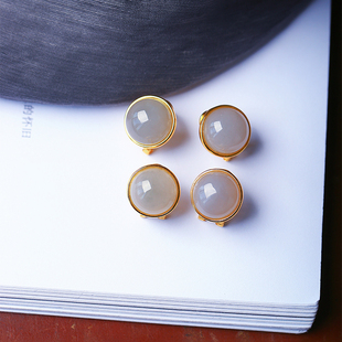 天然和田玉烟紫蛋面纯银镶嵌款耳钉耳扣 女款精品玉石耳饰品礼物