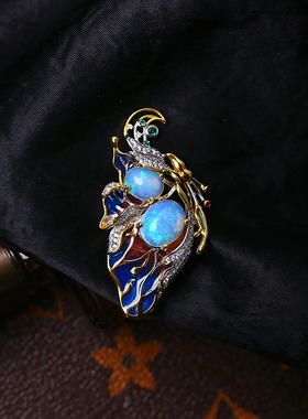 天然欧珀纯银镶嵌蝴蝶款吊坠胸针两用款 女款欧泊饰品火彩好