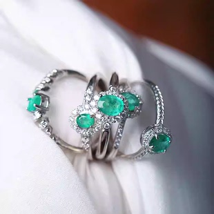 天然祖母绿宝石戒指可调节纯银镶嵌简约款戒指 女银镶嵌宝石饰品