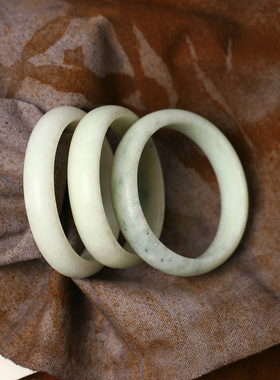 工厂处理福利 天然正品陕西蓝田玉手镯浅蓝色玉石镯子 百搭手饰