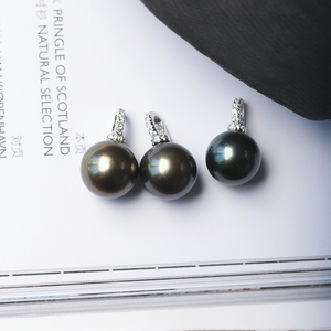 天然海水大溪地黑珍珠纯银镶嵌万能扣款吊坠女款简约珍珠饰品正圆