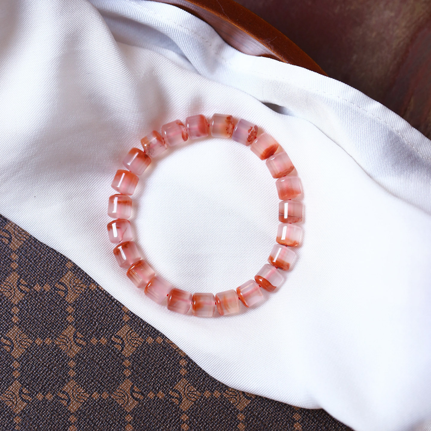 天然川料南红玛瑙冰飘聚宝盆桶珠款手链 男女款南红手串饰品礼物