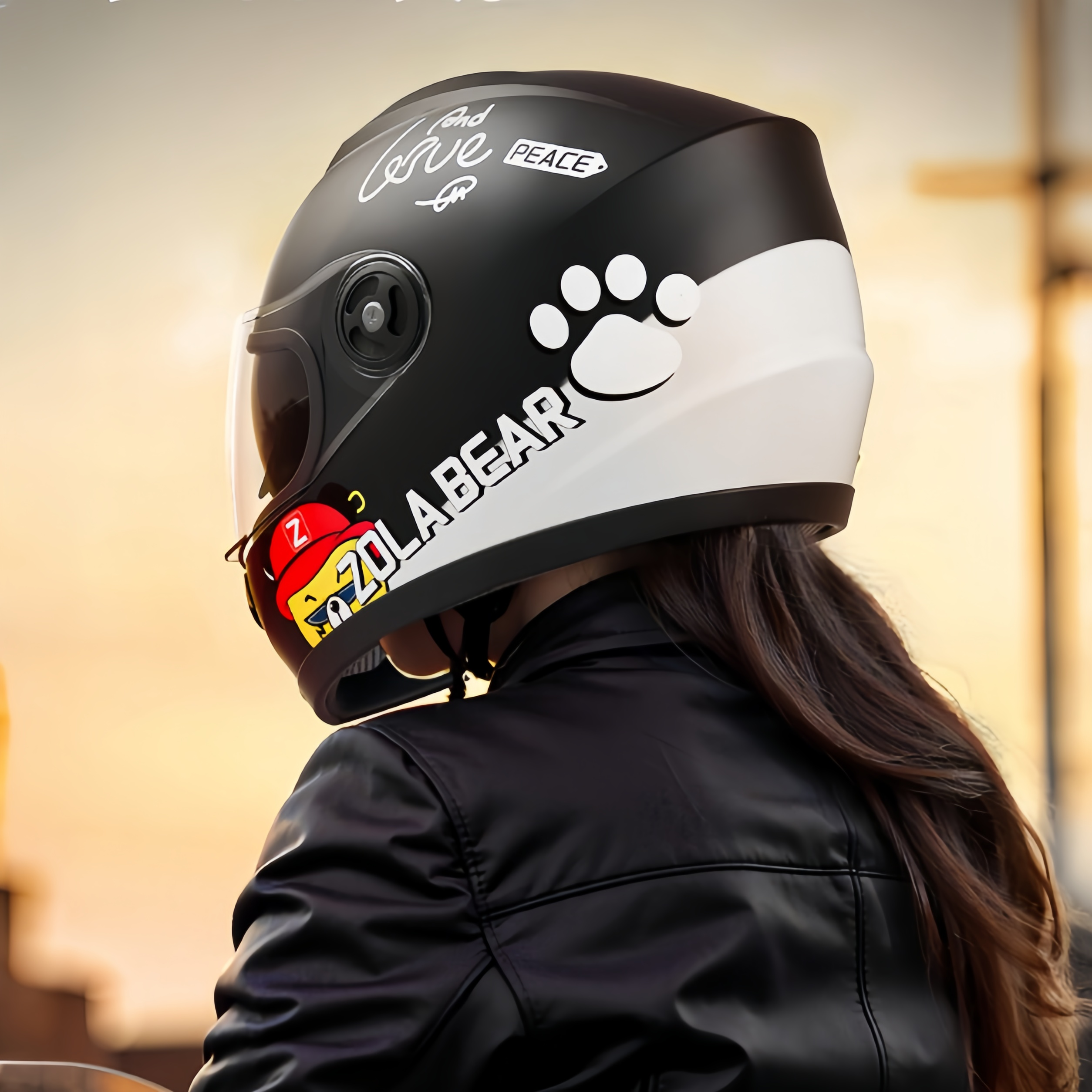 女士高颜值头盔头盔电动车女不压头发冬季保暖全盔防雨骑行安全帽