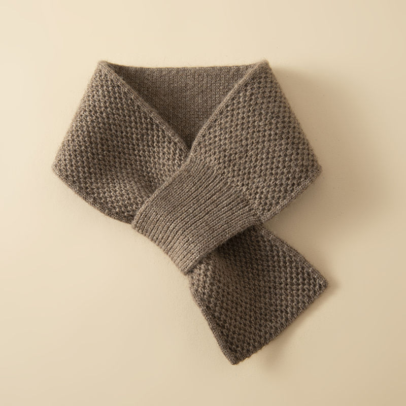 秋冬山羊绒双层穿孔小围巾