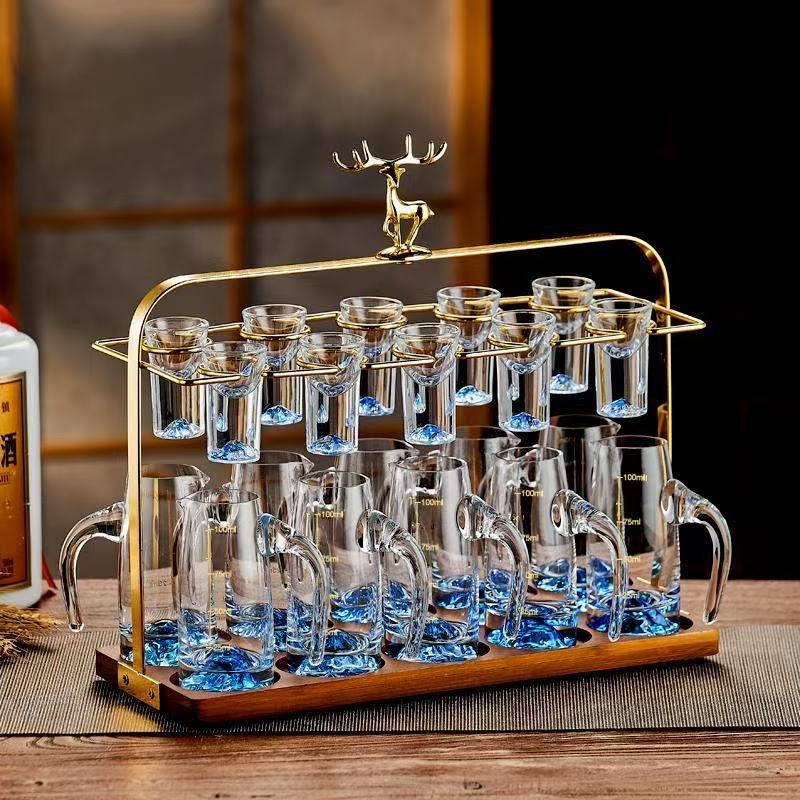 高档轻奢蓝山白酒杯套装家用酒盅一口杯小酒杯子二两分酒器酒具