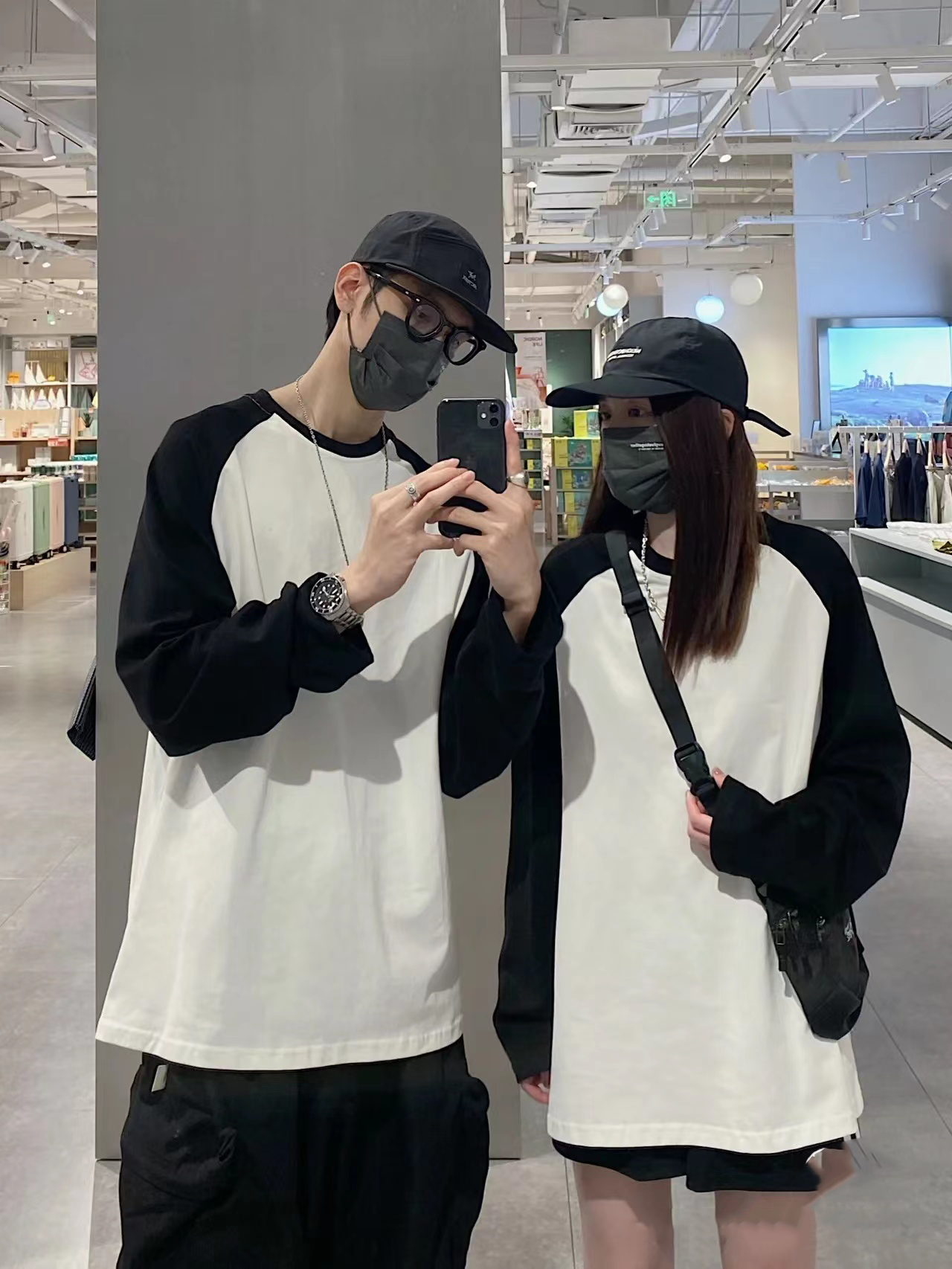 HELIPORT停机坪黑白拼色长袖