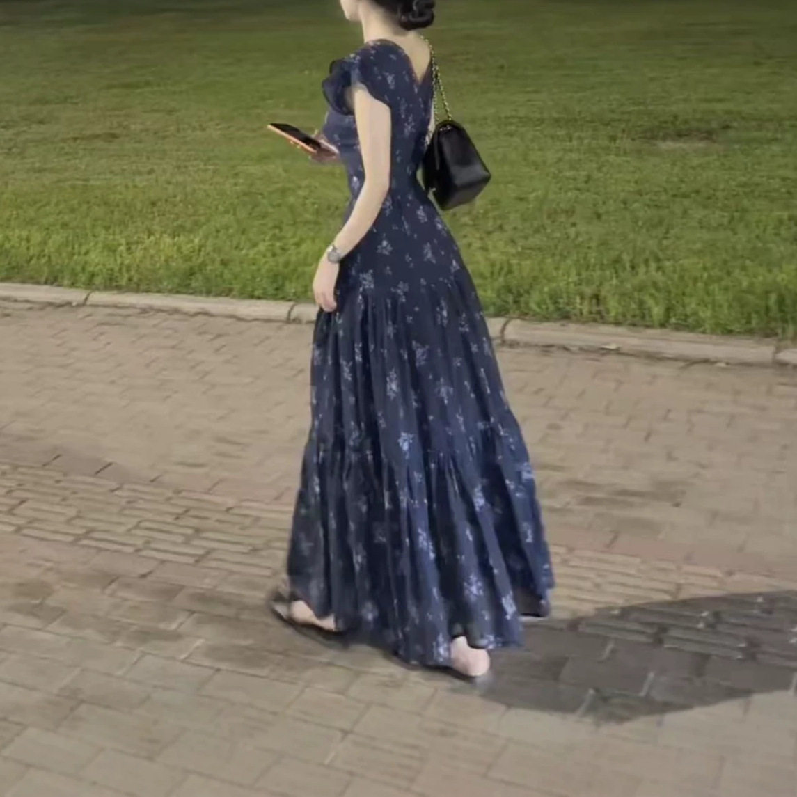 今年流行特惠26265新大爱美依缘2026夏季新款法式碎花小飞袖收腰