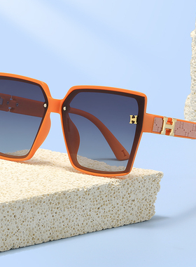 腾悦防紫外线方形潮流女偏光镜