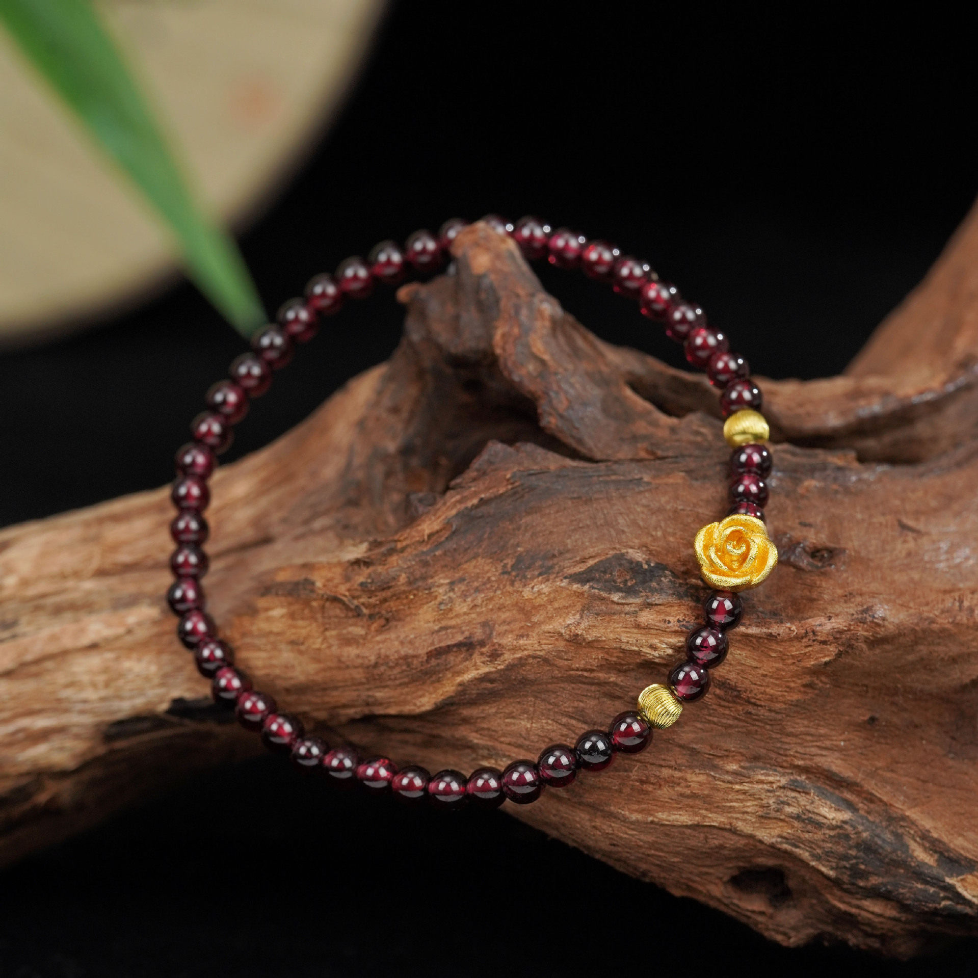 XKDDCT石榴石女手链天然手串酒花