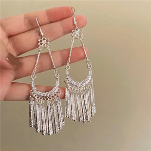 摇曳 苗银现代感时髦长耳环民族风摩登新中式耳夹高级感度假复古