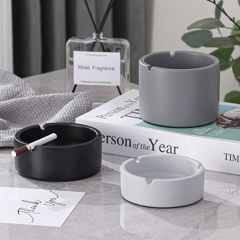 简约质朴圆形烟灰缸家用酒店民宿