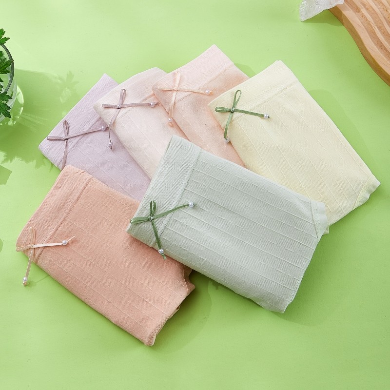 中腰女士内裤女透气棉底裆纯色少女无痕三角裤抑菌高弹女生打底裤,女士内衣/男士内衣/家居服,女三角裤,淘宝优惠券,粉丝福利购,淘宝优惠卷