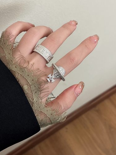 星球镶钻数字5圆钻开口戒指