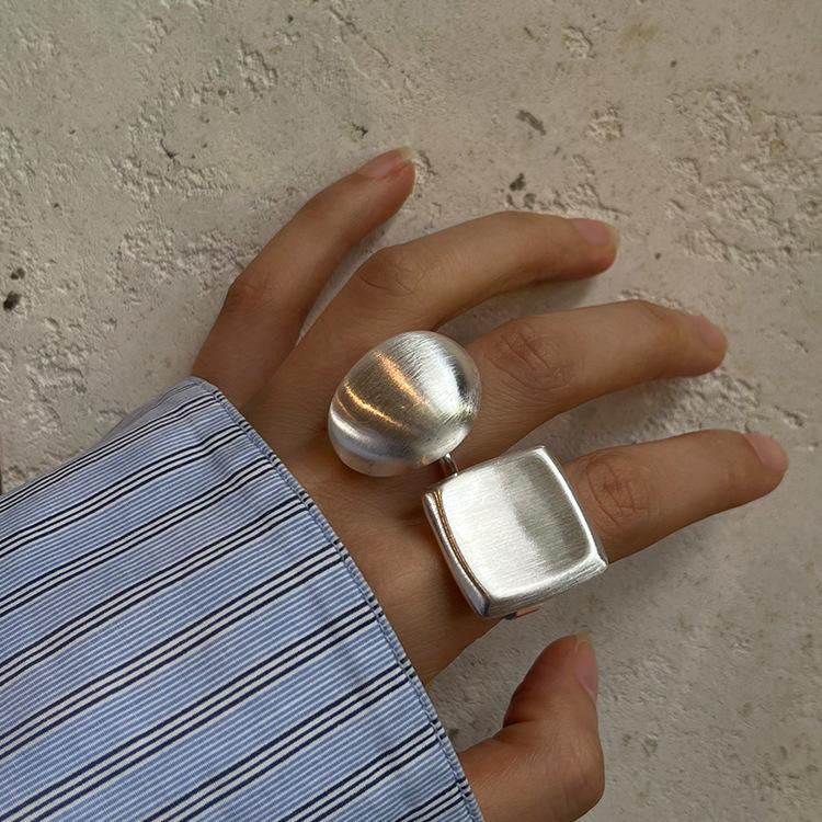 韩系夸张金属拉丝半球戒指