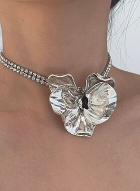 other金属合金锁骨链女花朵轻奢