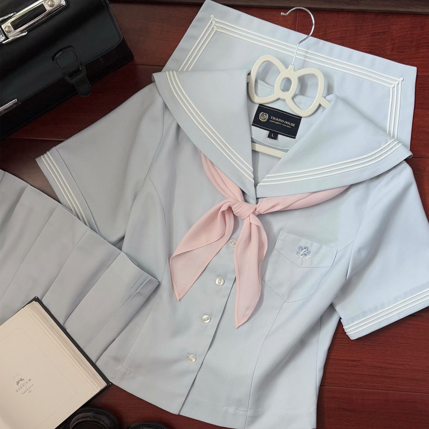 【月野HOUSE】*浅零川*夏日清新水色白三本蛇腹线JK水手服套装