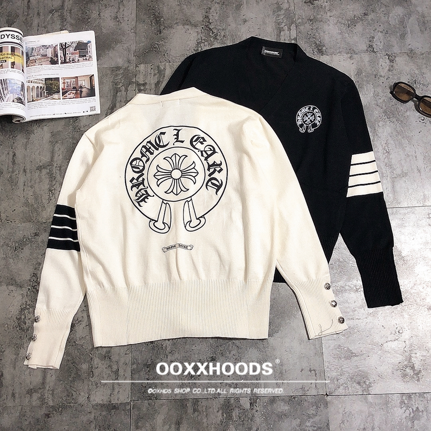 “四道杠”马蹄十字架印花开胸衫