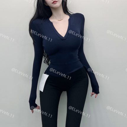 谁穿谁爱 ~掐腰小性感半开领长袖上衣女紧身T恤打底衫秋冬内搭ins