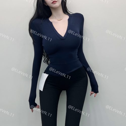 很爱~掐腰小性感半开领长袖T恤女