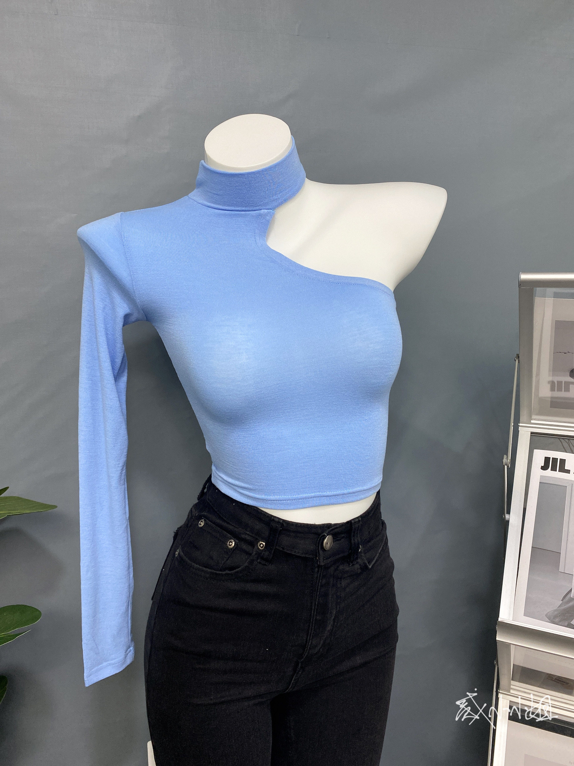 设计款~韩国东大门2021夏性感显身材露肩长袖短款t恤打底上衣女,女装/女士精品,T恤,淘宝优惠券,粉丝福利购,淘宝优惠卷