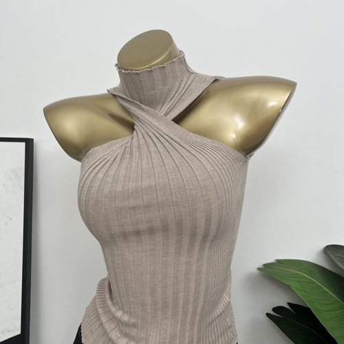 性感挂脖扭结露肩无袖背心上衣女