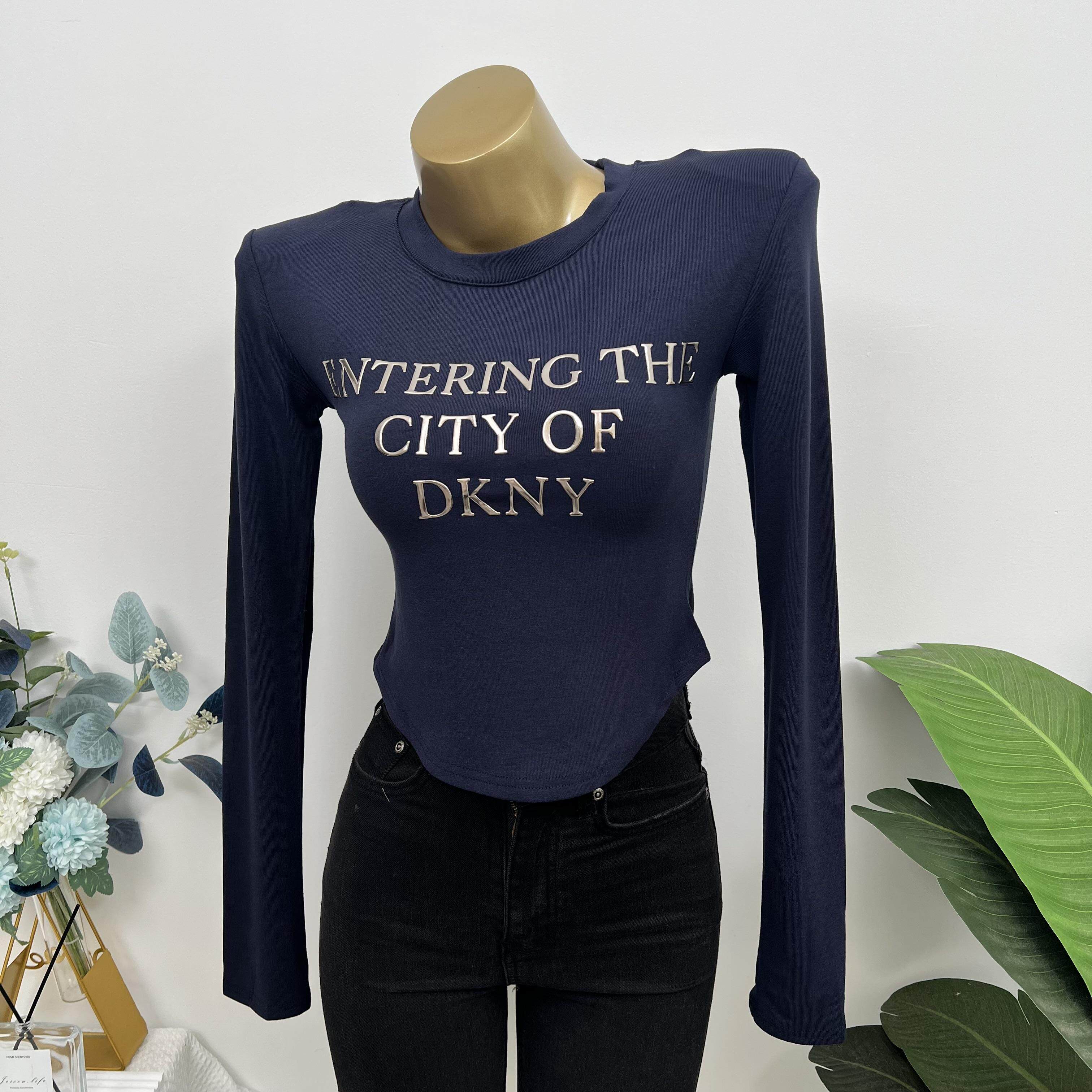 复古港风~带肩垫秋冬新款重工立体字母遮肉显瘦长袖上衣内搭打底