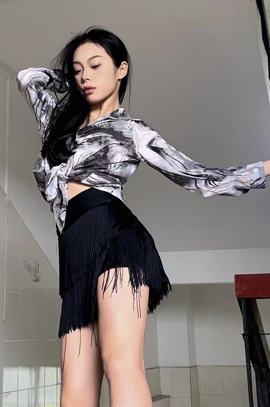 舞服女舞蹈开衫百褶拉丁舞衬衫裙修身显瘦国标舞练功服宽松流苏裙