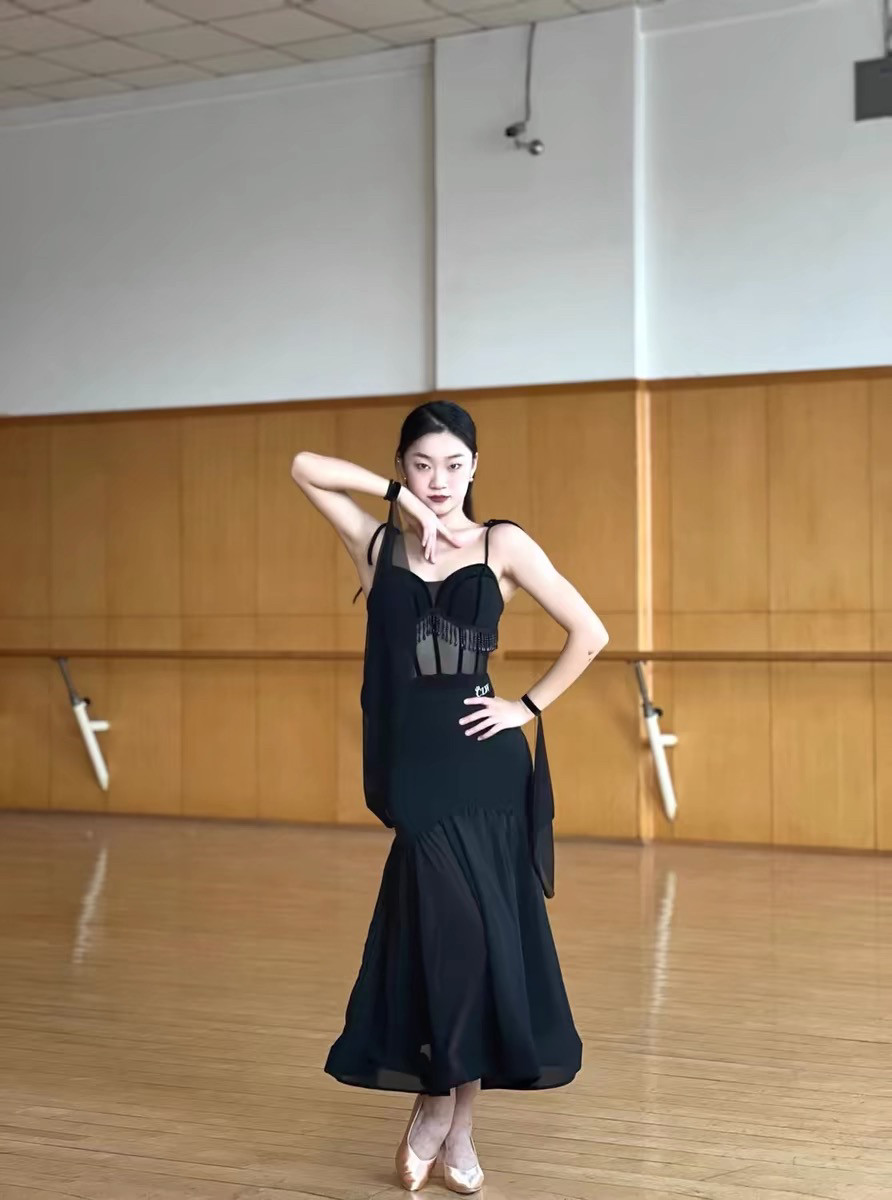 舞服原创拉丁珠管流苏上衣分体套装鱼骨半裙国标摩登仙女艺考表演
