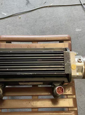 伦茨伺服电机MCA 10I40-RS0B