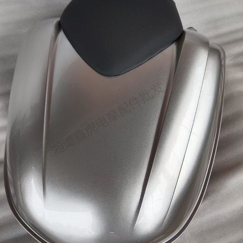 适用新大洲本田DIO迪奥SDH125T-27-30-33踏板车尾箱后备箱储物箱