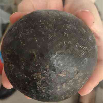 新疆阿勒泰哈萨克族手工梭梭树黑皂（民间纯手工无包装）