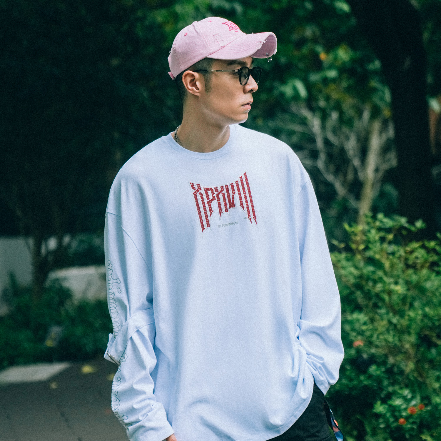 XPX 周柏豪 前幅裂纹团队印花袖口带扣长袖T恤