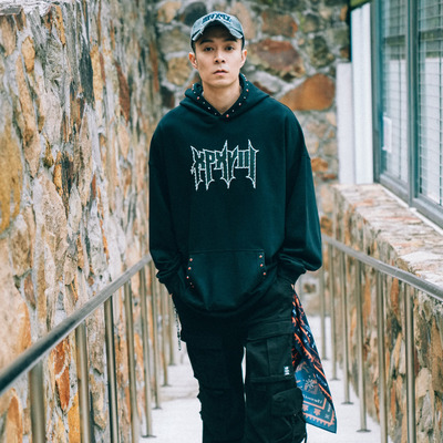 XPX 周柏豪 前胸胶浆团队印花撞钉连帽口袋卫衣