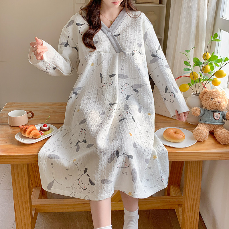 甜美卡通月子服 春秋冬中长款交叉式哺乳睡裙带胸垫待产裙哺乳裙