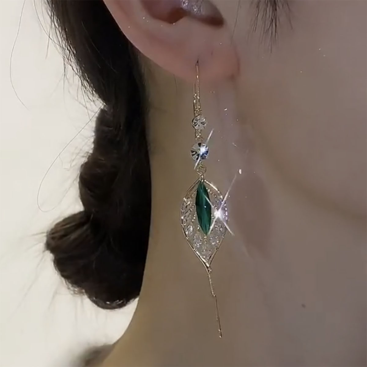 清新绿色水晶叶子耳线