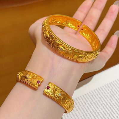 金店同款镀金点钻錾刻牡丹花手镯拉丝花朵开口镯子国风送女友礼物