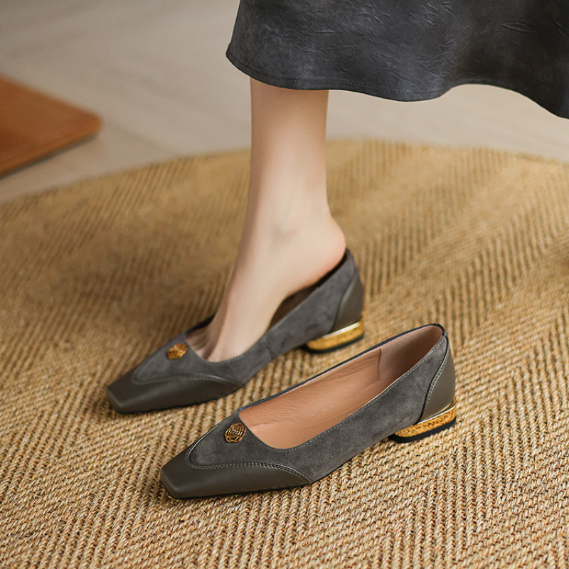 2025春季新款法式通勤职业浅口单鞋一脚蹬方头低跟玛丽珍小皮鞋女