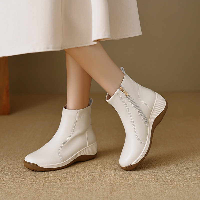 里外全真皮坡跟短靴女2025年春秋单靴时尚百搭女式舒适妈妈鞋女靴,女鞋,马丁靴,淘宝优惠券,粉丝福利购,淘宝优惠卷