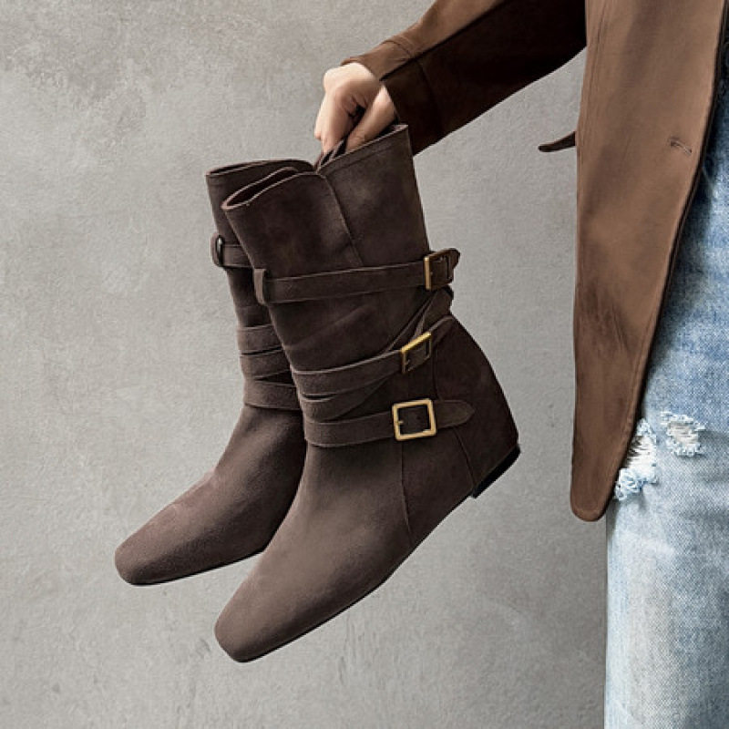 短靴子女士巨好看的配裙子方头皮带扣2025新款早秋冬季黑棕色磨砂