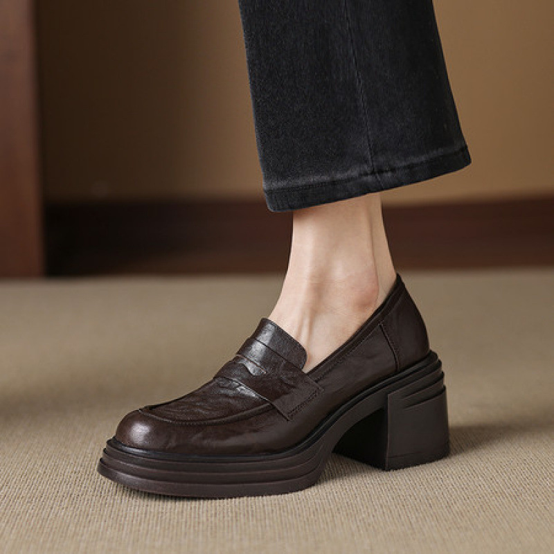 7cm时尚复古一脚蹬新款圆头真皮单鞋女粗跟厚底小皮鞋法式高跟鞋