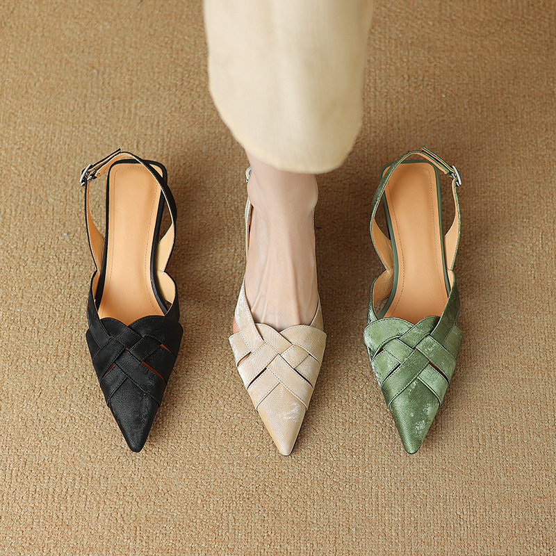 镂空包头真皮罗马凉鞋女夏季2024新款中跟细跟尖头后空新中式女鞋,居家布艺,居家婚庆拖鞋,淘宝优惠券,粉丝福利购,淘宝优惠卷