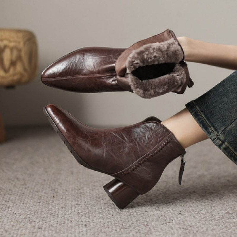 5cm复古真皮尖头短靴女2025秋冬季新款粗跟中跟羊羔毛加绒雪地靴,居家布艺,居家婚庆拖鞋,淘宝优惠券,粉丝福利购,淘宝优惠卷