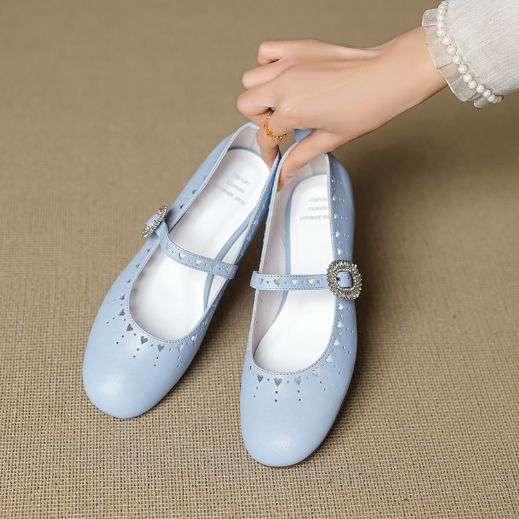 法式羊皮一字带小皮鞋圆头铆钉玛丽珍鞋女复古百搭粗中跟真皮单鞋