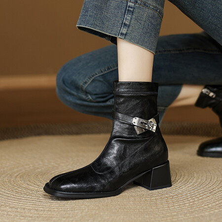 4.5CM显瘦粗跟通勤百搭小短靴2024秋季新款粗跟时尚弹力瘦瘦靴女,户外/登山/野营/旅行用品,登山鞋/徒步鞋,淘宝优惠券,粉丝福利购,淘宝优惠卷