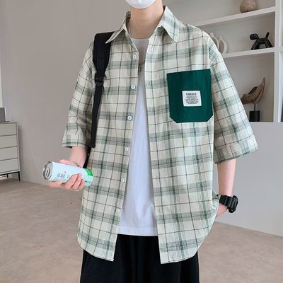 原宿夏季青少年五分袖衬衫男孩初中高中学生大童短袖格子衬衣外套