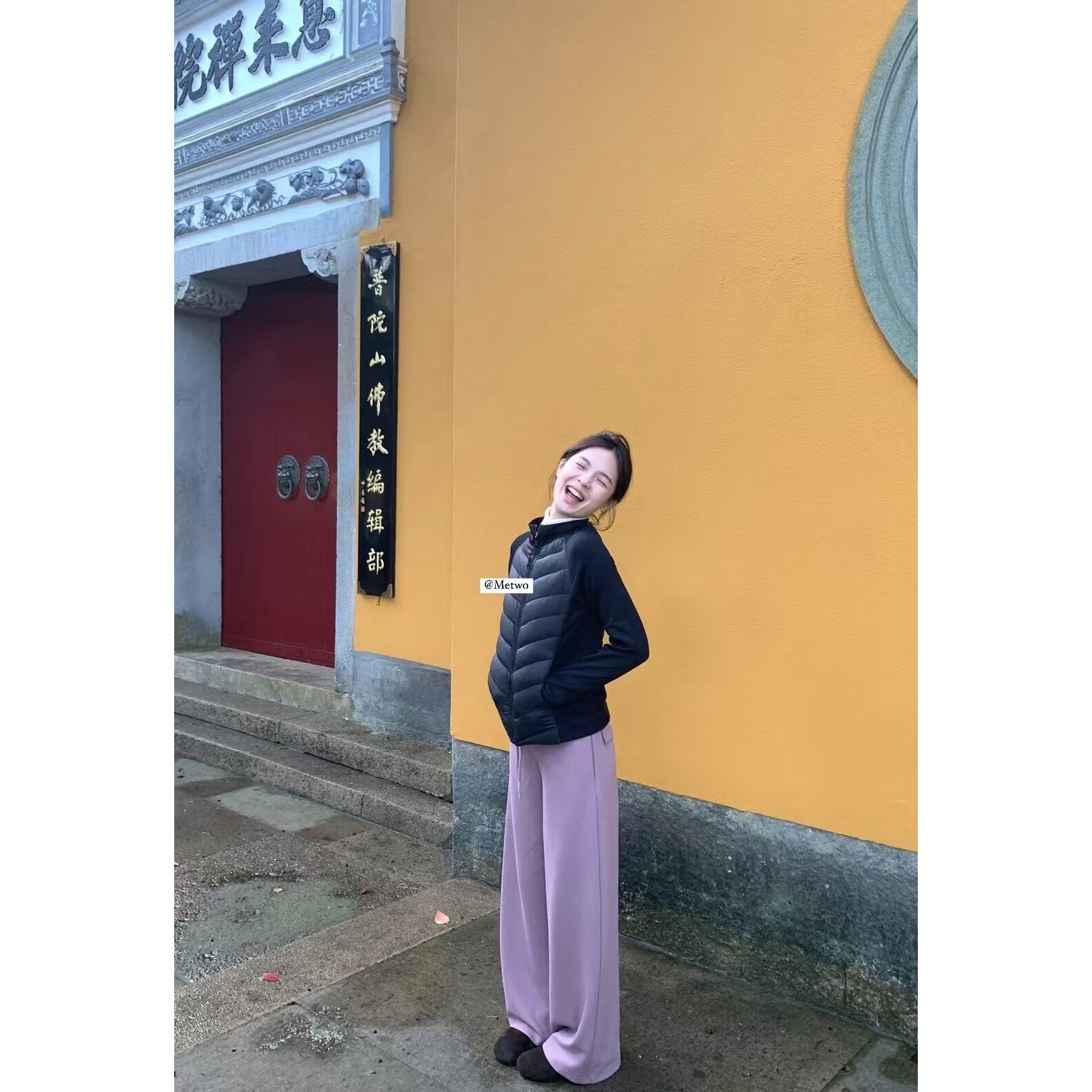 METWO 2024冬季新款显瘦羽绒服女款收腰修身短款长袖上衣外套保暖