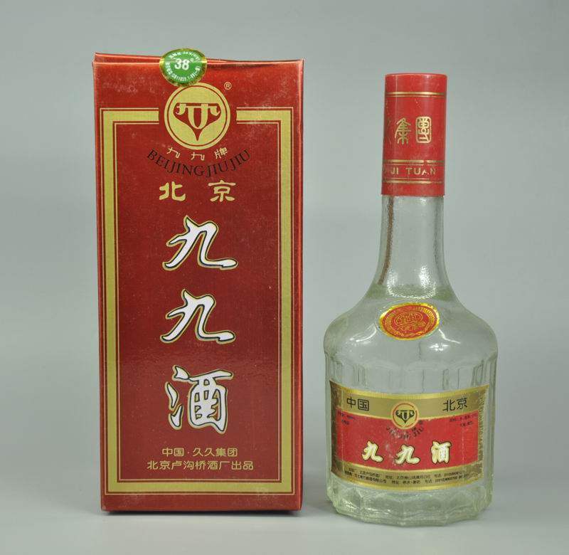 陈年老酒收藏北京名酒1998年的生产的老酒酒特价处理500ml*1