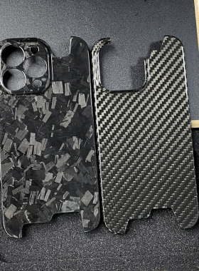 17pm适用iphone16promax苹果15promax/13mini碳纤维手机壳14plus锻造轻薄防摔保护套12高级硬壳镂空散热夜光