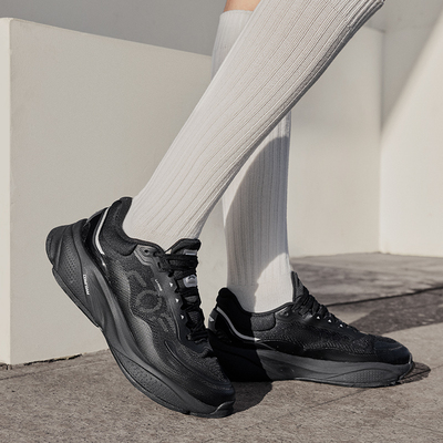 李宁女子运动潮流系列春季轻质回弹SOFT休闲运动鞋AGLU010-B品